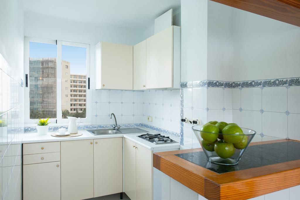 Apartamentos Calablanca Palmanova Екстериор снимка