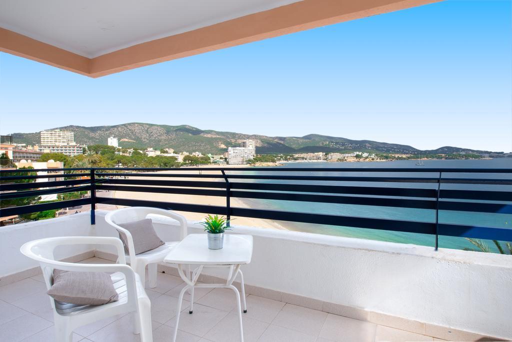 Apartamentos Calablanca Palmanova Екстериор снимка