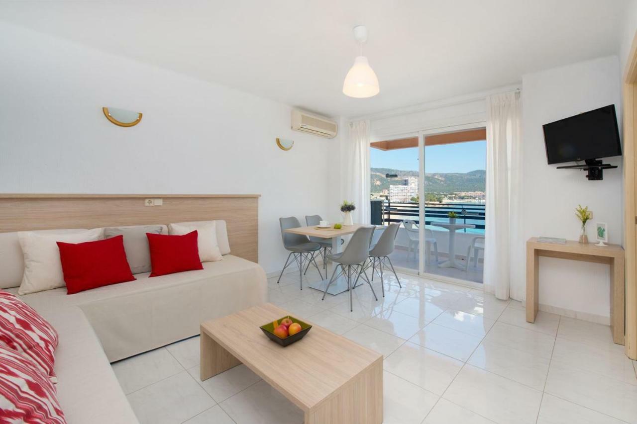 Apartamentos Calablanca Palmanova Екстериор снимка